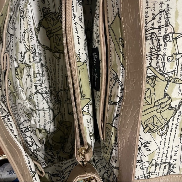 Barr Barr New York women’s champion/Cream Crocodile Embossed Handbag - Picture 8 of 10